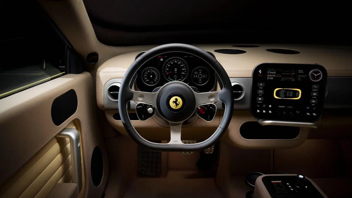 Ferrari Luce: la prima elettrica di Maranello è qui, e fa già discutere [VIDEO] (2)