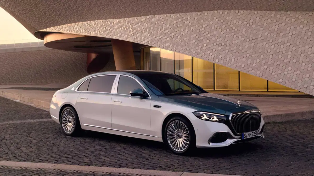 Mercedes-Benz Classe S Maybach 580 e phev Premium Night Series auto