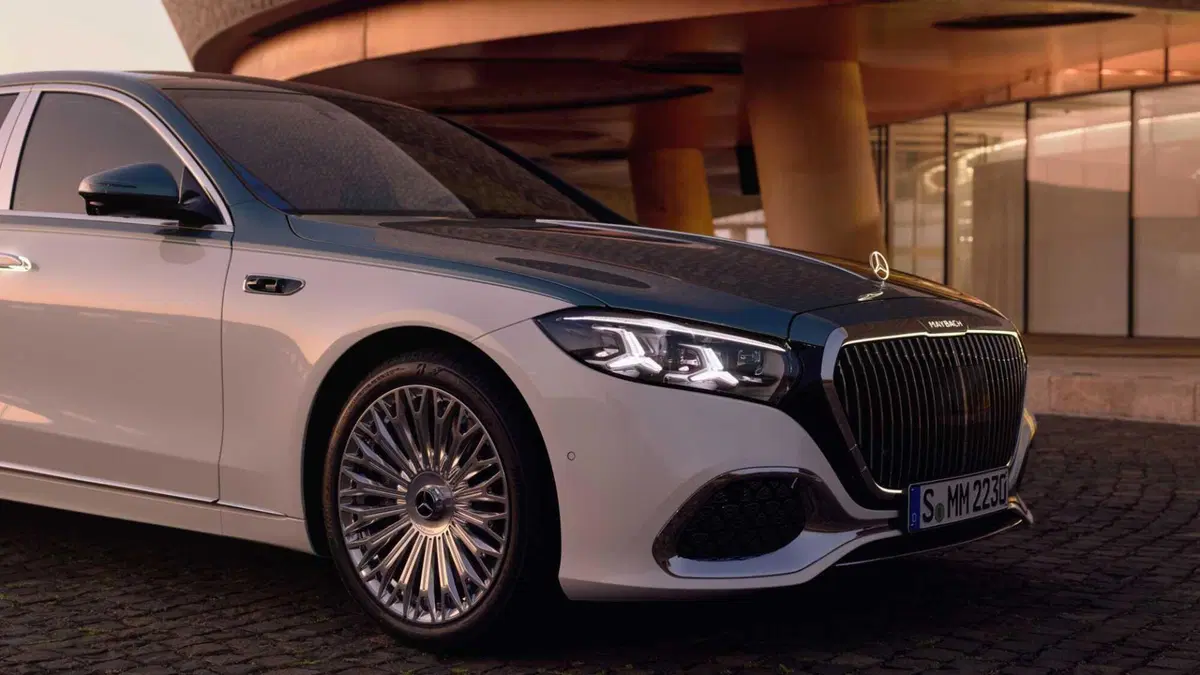 Mercedes-Benz Classe S Maybach 680 mhev Premium auto (11)