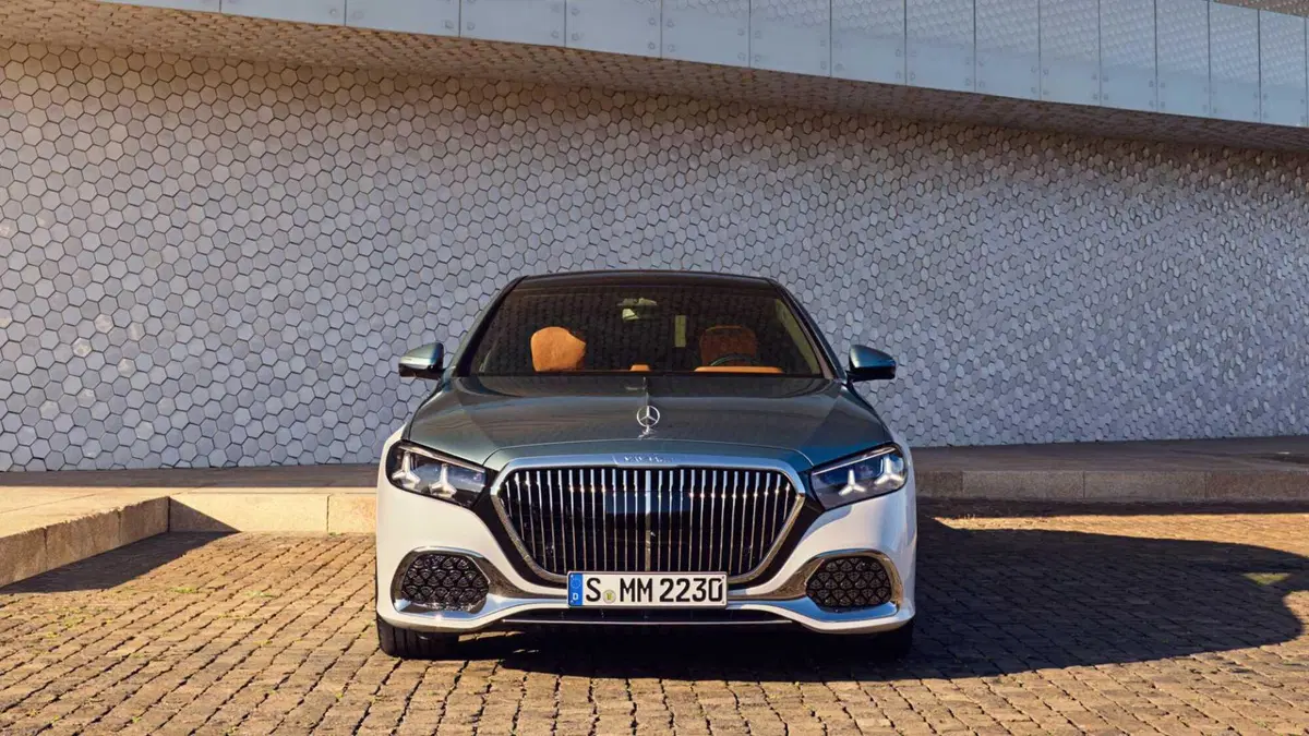Mercedes-Benz Classe S Maybach 680 mhev Premium Plus auto (2)