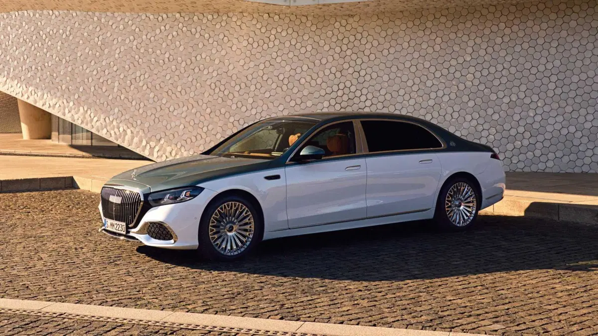 Mercedes-Benz Classe S Maybach 680 mhev Premium Plus auto (3)