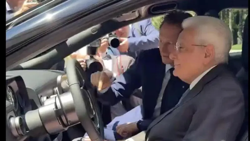 Ferrari Luce, debutto istituzionale al Quirinale: Mattarella a bordo della prima elettrica di Maranello