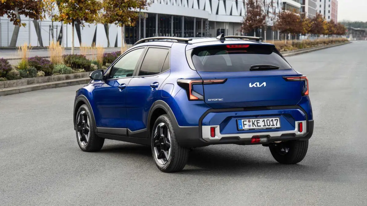 Kia Stonic 1.4 MPI EcoGPL Urban (3)