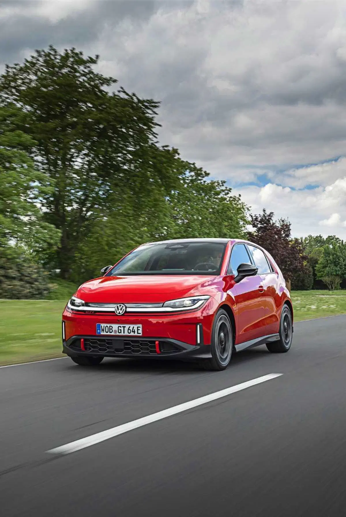 Volkswagen Polo GTI, fine di un'era: la sportiva a benzina lascia il volante all'erede elettrica (21)