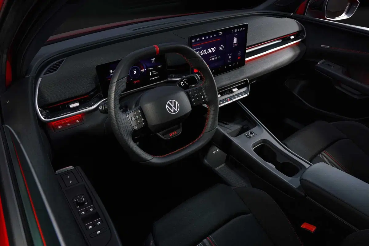 Volkswagen ID. Polo GTI: la prima GTI elettrica in 50 anni di storia | Esterni, interni e caratteristiche [VIDEO] (8)