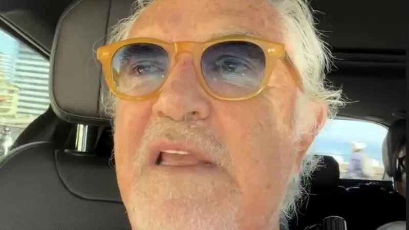 Ferrari Luce, l'ironia feroce di Briatore: "Il vantaggio? I cinesi non la copieranno"