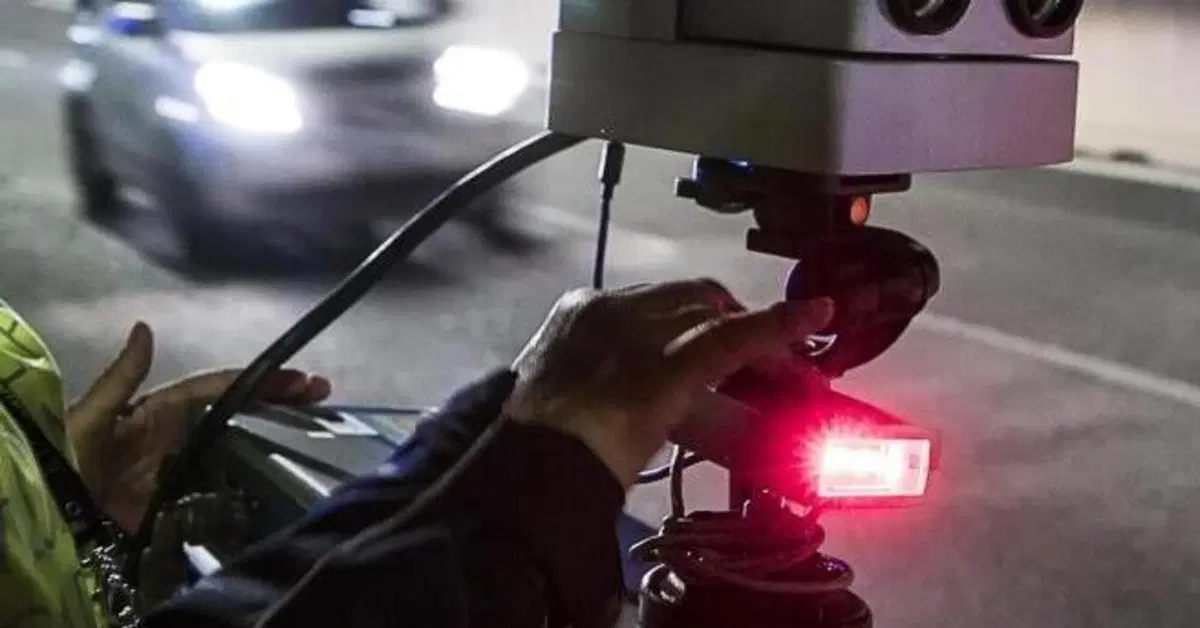 Treviglio sperimenta il super autovelox con intelligenza artificiale: multe anche per smartphone e cinture non allacciate