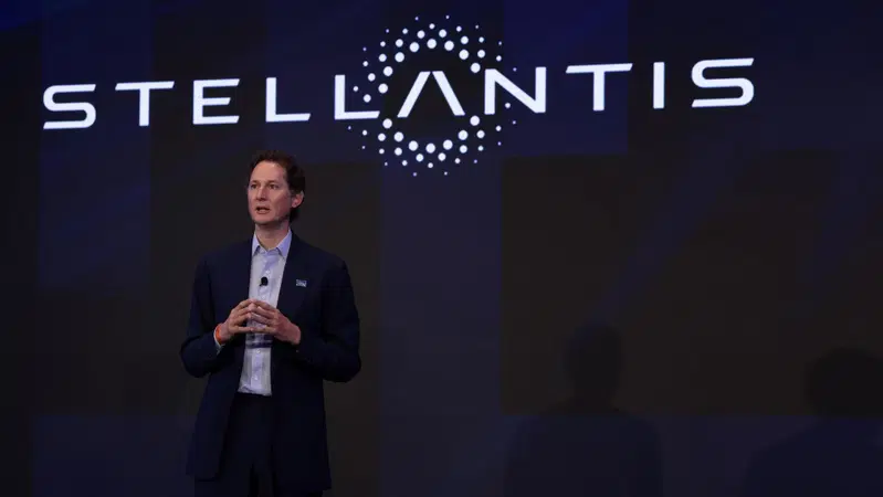Mercato auto Europa, boom ad aprile: +7% di vendite, cresce Stellantis e vola l&rsquo;elettrico