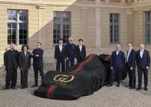 Il Diavolo non veste più Prada, sale in macchina. Gucci Racing Alpine: l’alta moda si prende la Formula 1 dal 2027