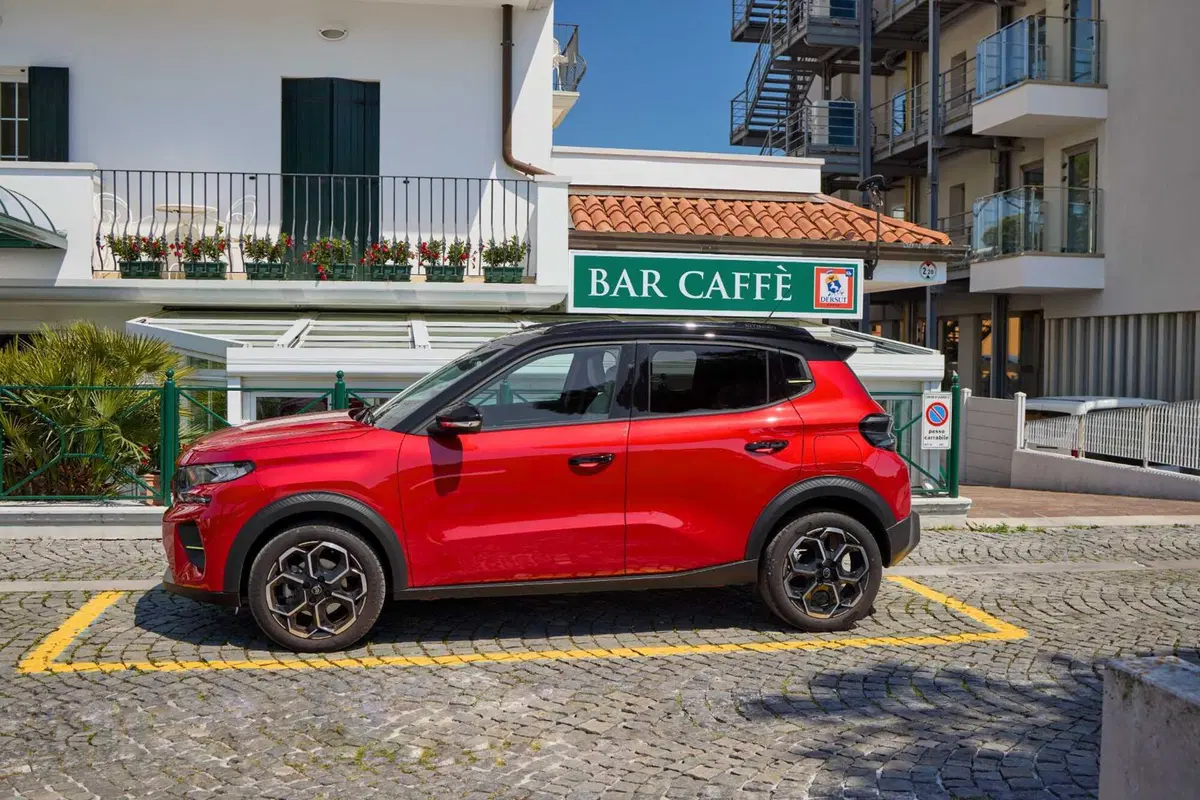 Citroën C3 a 79 euro al mese: i Flash Days fanno crollare il prezzo della utility francese