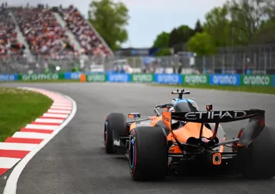 F1. “Se è sostenibile, lo facciamo”: McLaren spiazza Mercedes e apre al clamoroso ritorno dei motori V8