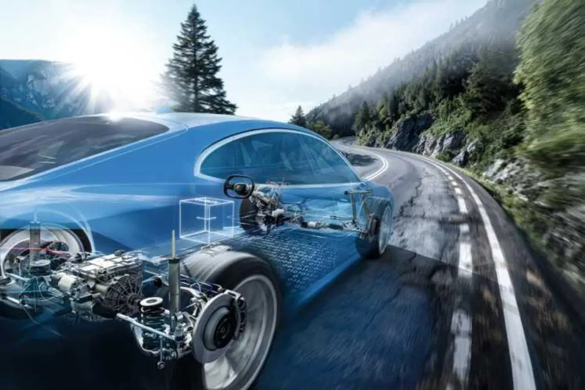 ZF perde 2 miliardi ma non molla l'elettrico: la mossa che spiazza tutta l'industria