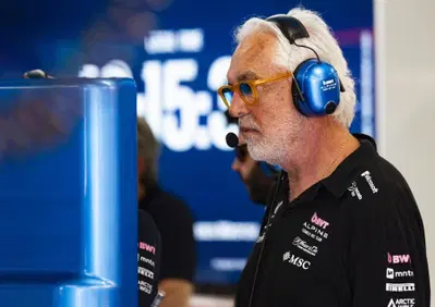 F1. Non sappiamo cosa farà Mercedes con Verstappen: Briatore rivela il segreto del mercato piloti Alpine F1 2027