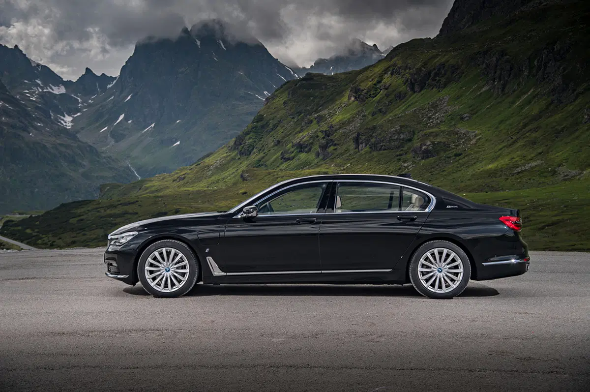 BMW 740e iPerformance [Video Primo test] (10)