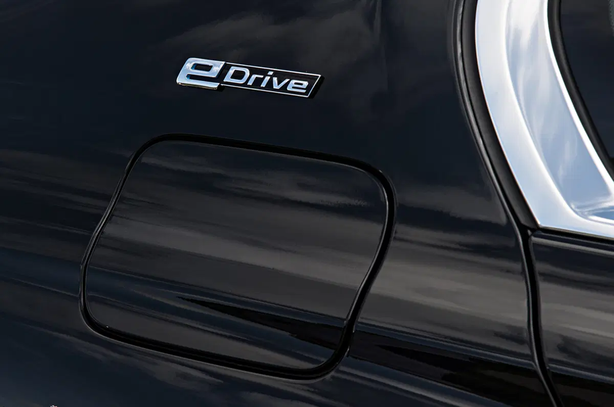 BMW 740e iPerformance [Video Primo test] (24)