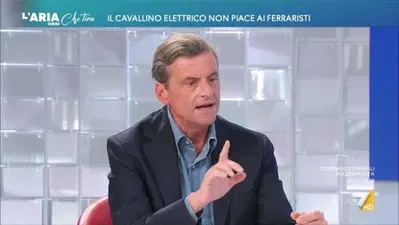 Ferrari Luce, l'ira di Calenda: "Una lavatrice, un insulto alla nostra storia. Qualcuno fermi Elkann" [VIDEO]