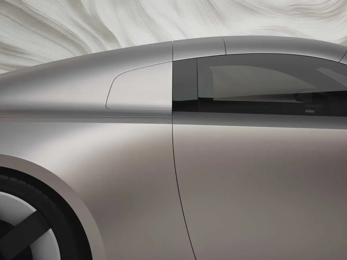 Audi Concept C: manifesto di design per il futuro elettrico dei Quattro Anelli [VIDEO] (4)