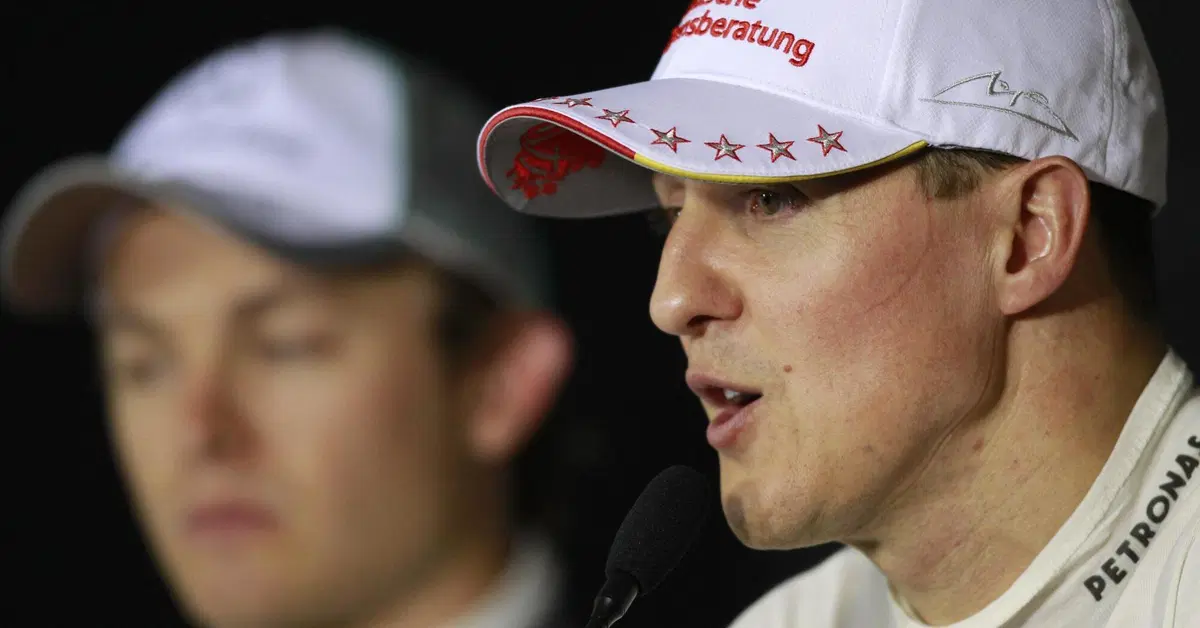 F1. "Mi costringeva a fare la pip&igrave; nei secchi": Rosberg shock svela le trappole mentali di Schumacher nel box Mercedes