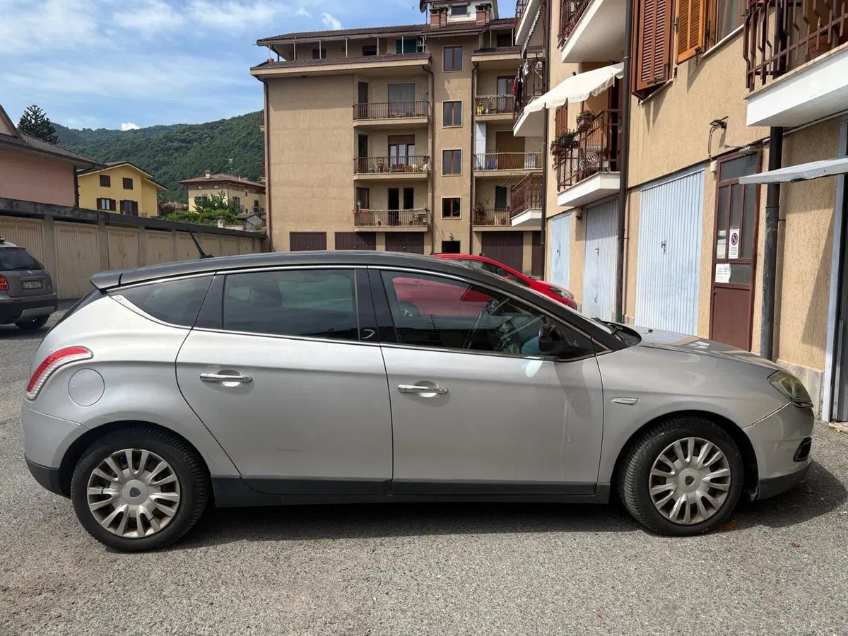 Lancia Delta usata a Torino (3)