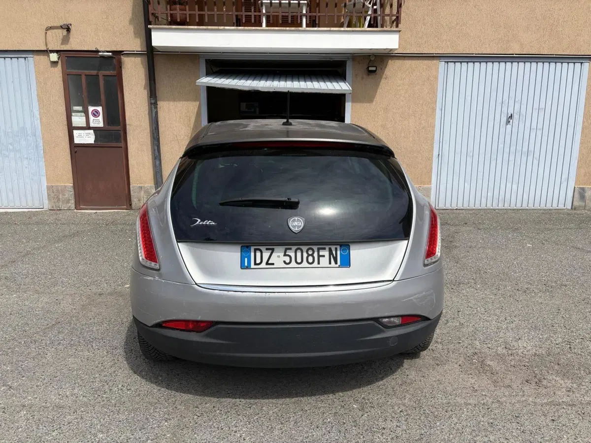 Lancia Delta usata a Torino (4)