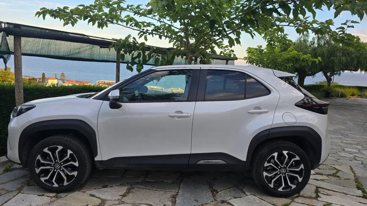Toyota Yaris Cross usata a Imperia