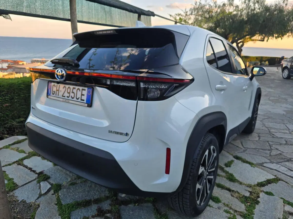 Toyota Yaris Cross usata a Imperia (8)