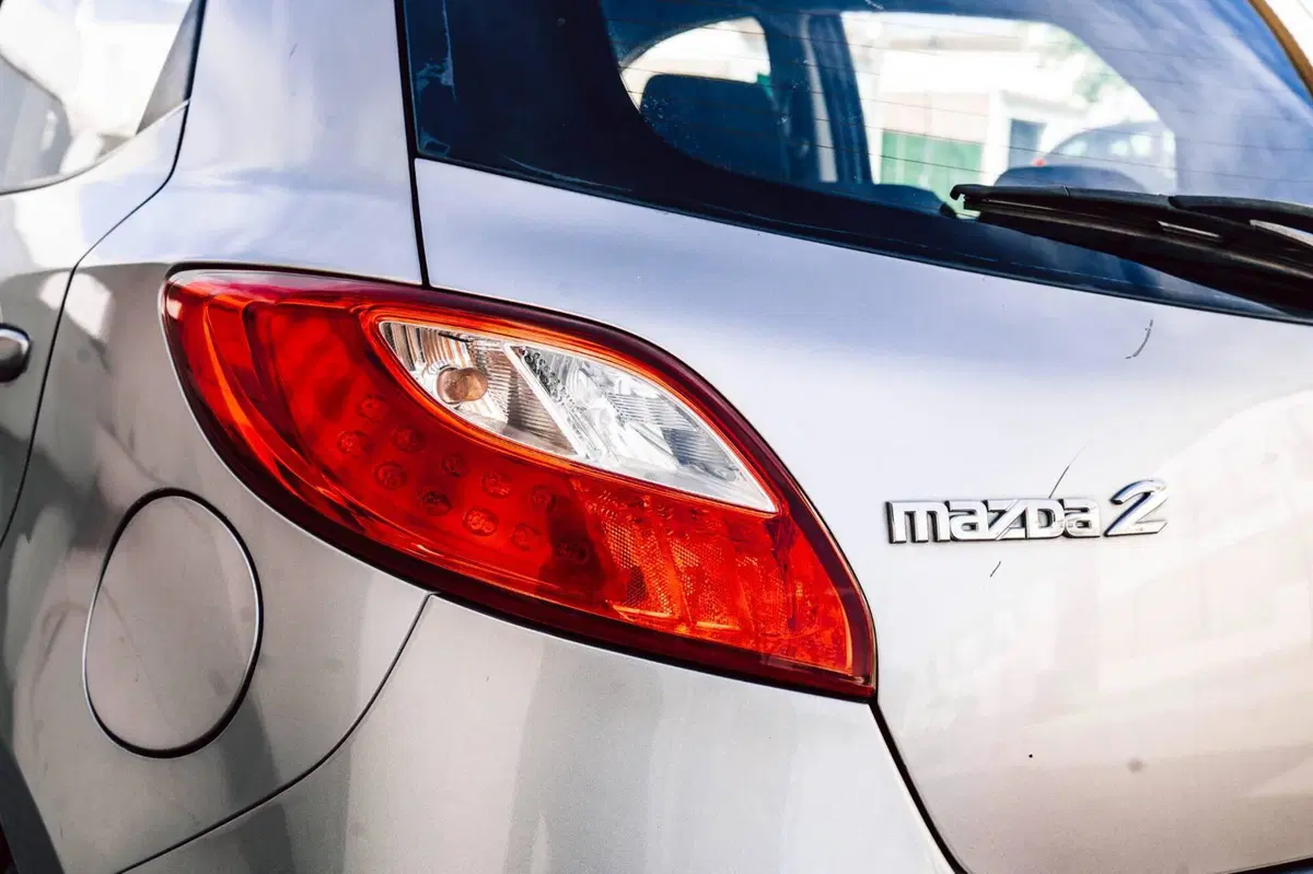Mazda Mazda2 usata a Pavia (3)