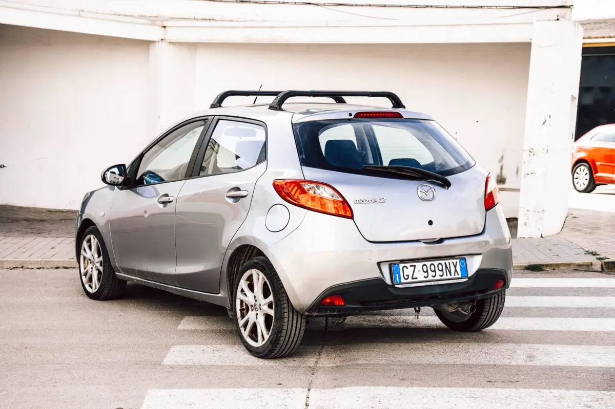 Mazda Mazda2 usata a Pavia (16)