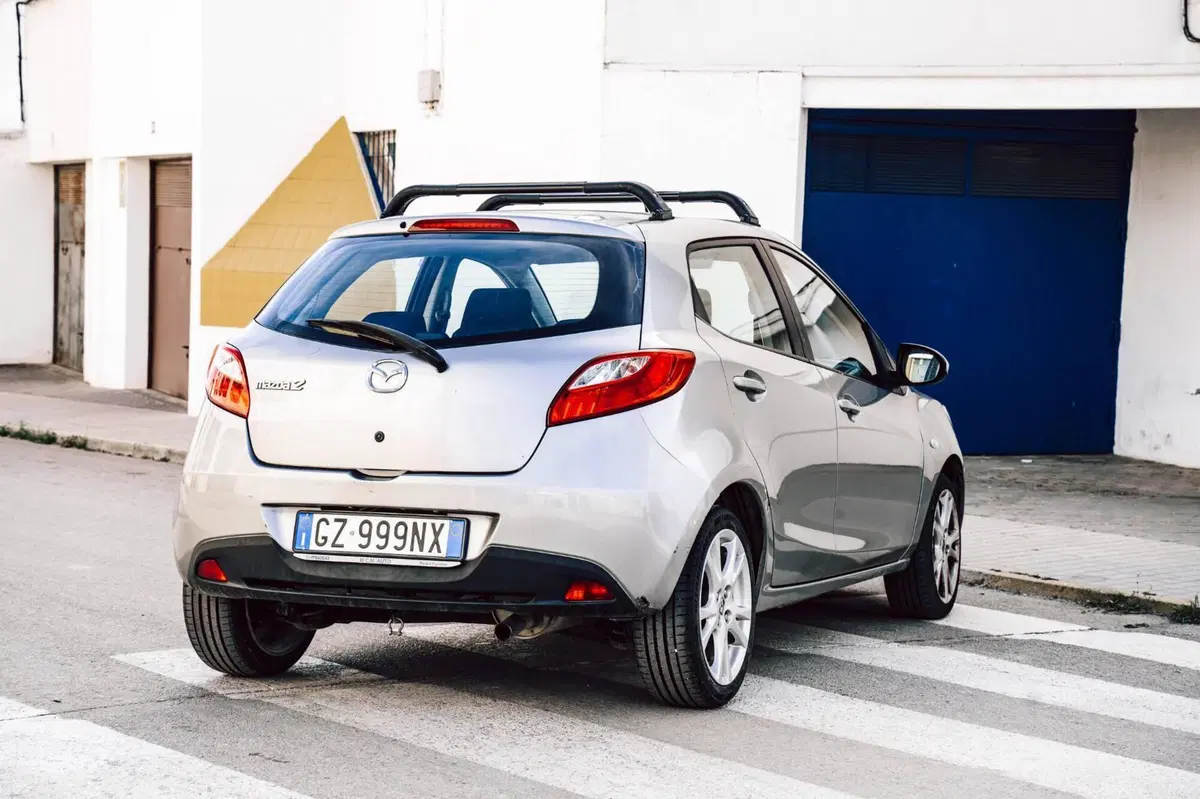 Mazda Mazda2 usata a Pavia (17)