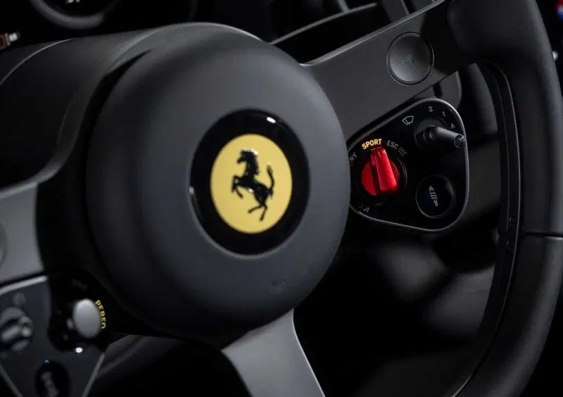 Ferrari Luce (2026-->>) (11)