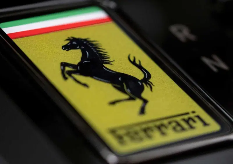 Ferrari Luce (2026-->>) (14)