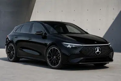 Ritorno della Mercedes Classe A: nel 2028 arriver&agrave; la nuova generazione ibrida ed elettrica