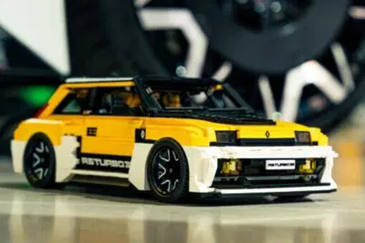Renault 5 Turbo 3E diventa LEGO? Il progetto di un fan conquista Renault e il web