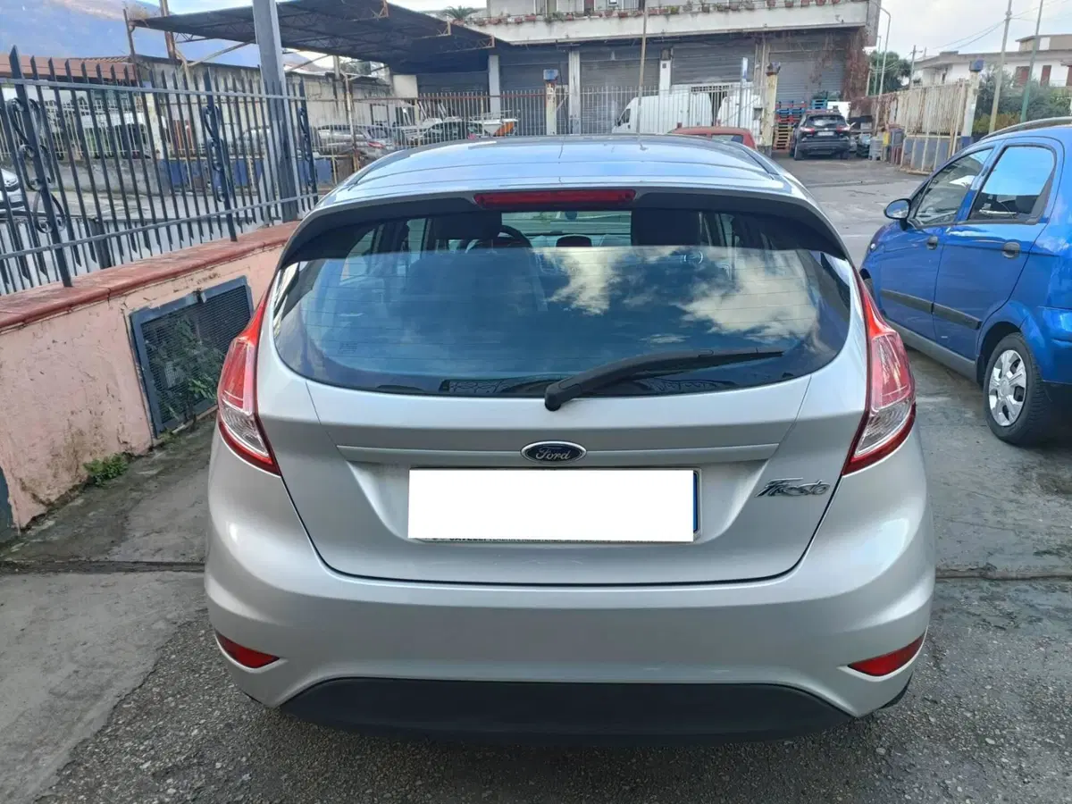Ford Fiesta usata a Napoli (5)