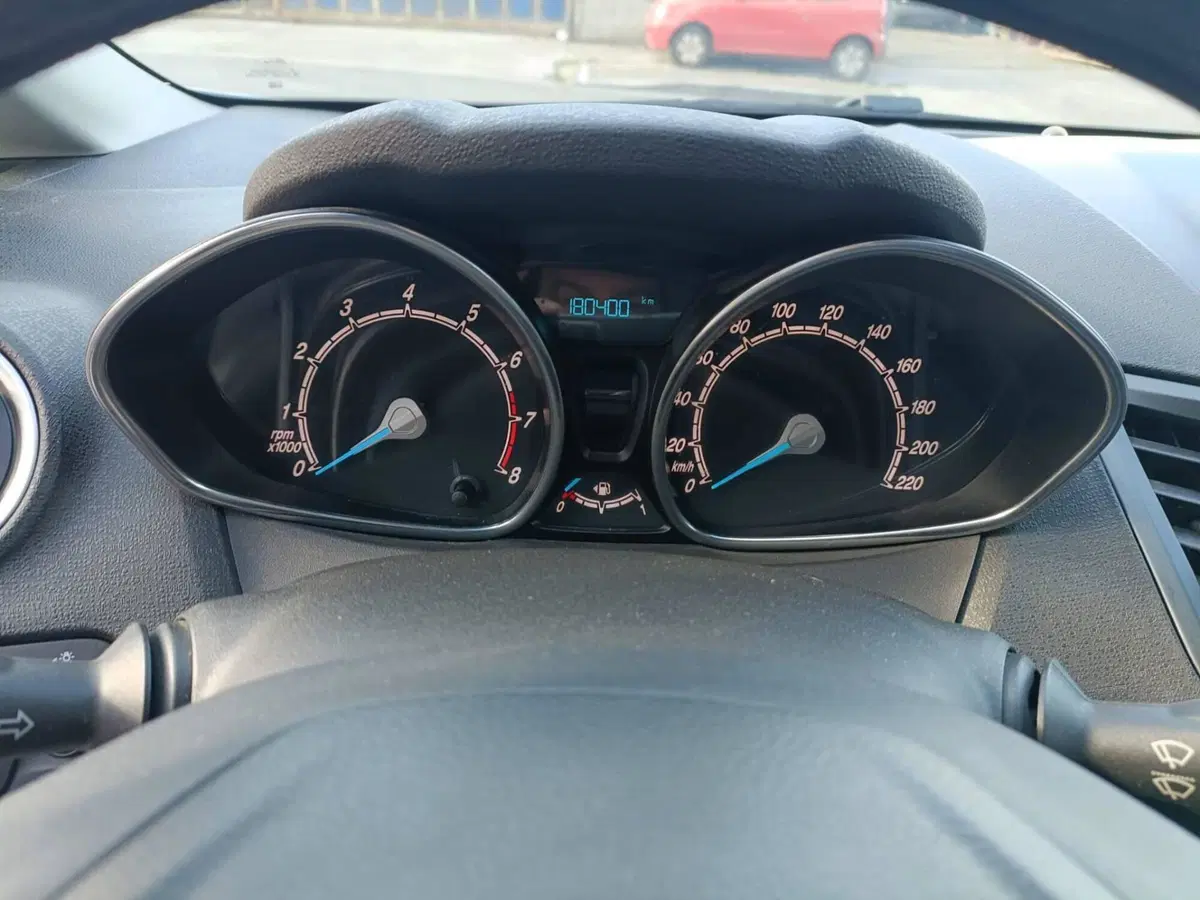 Ford Fiesta usata a Napoli (12)