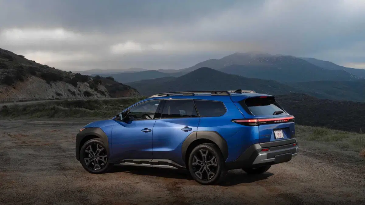 Subaru E-Outback (4)
