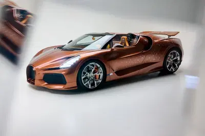 Bugatti Mistral one-off: 1.600 CV e ispirazione al Piccolo Principe per l&rsquo;ultima hypercar W16
