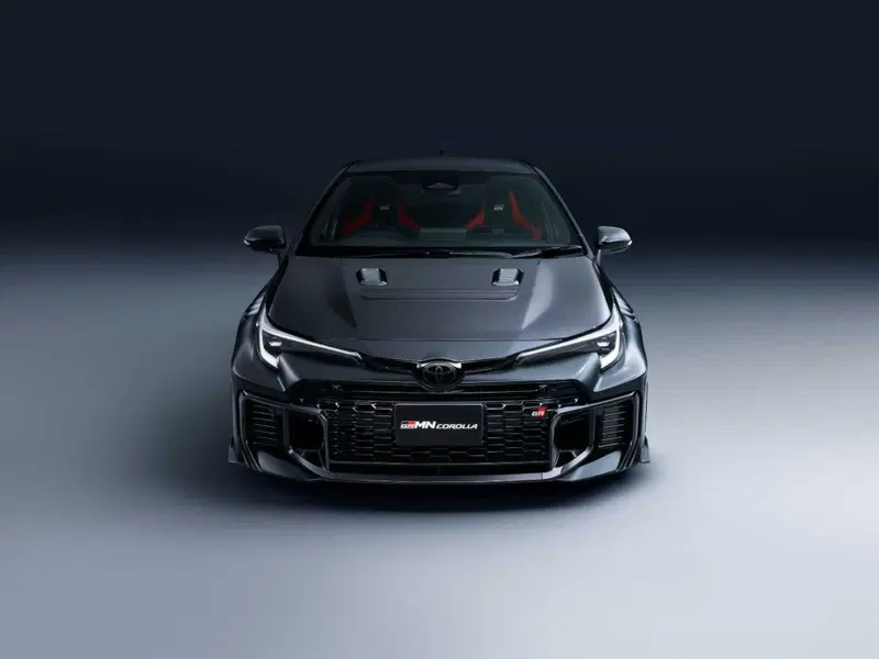 Frontale Toyota Corolla GRMN