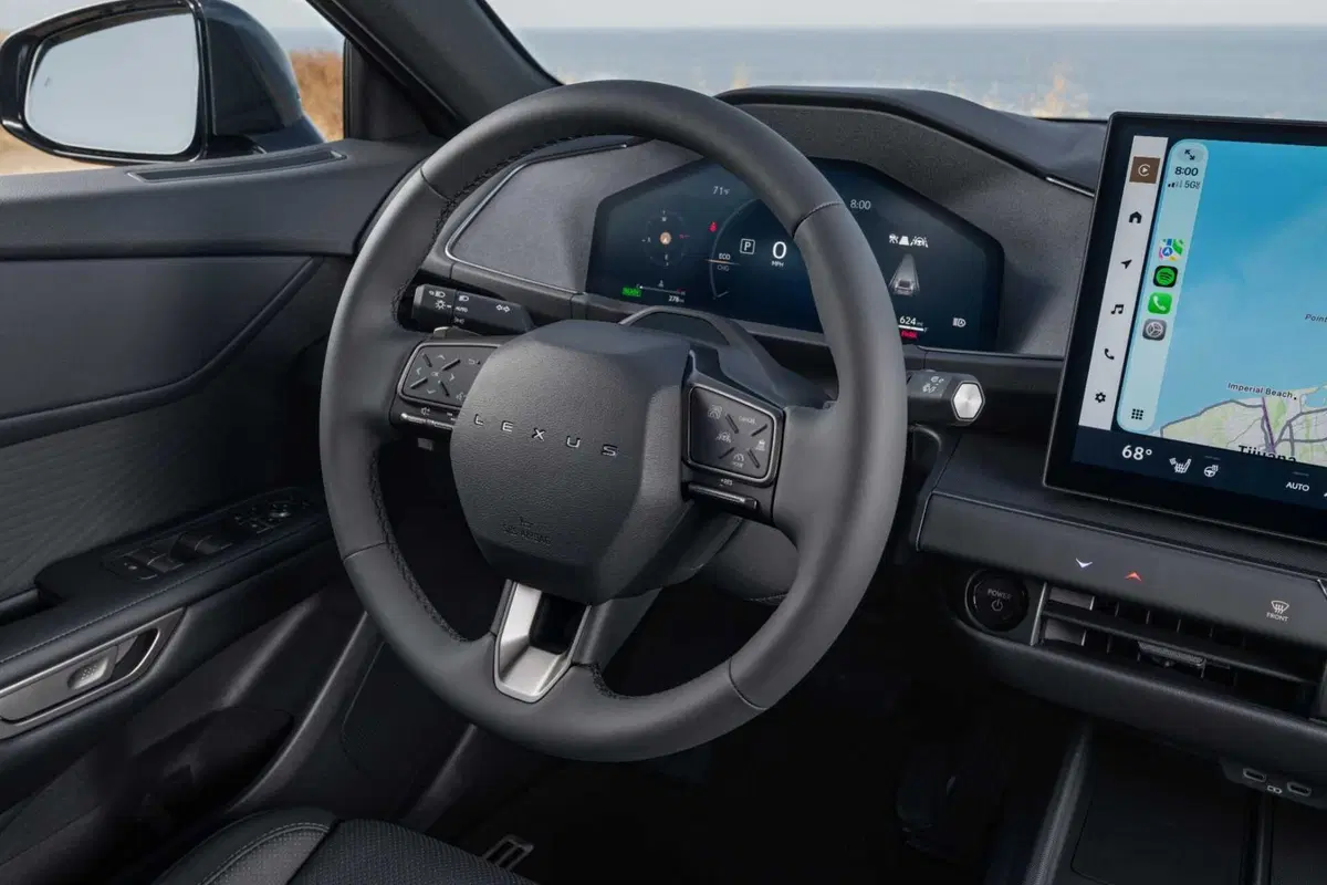 Interni Lexus ES (3)