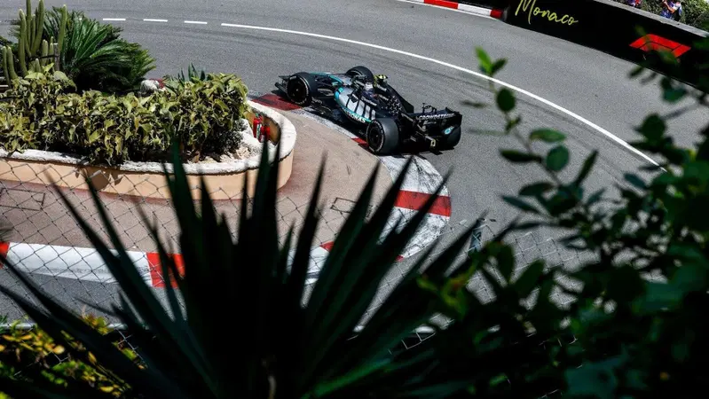 F1. La roulette di Monaco incorona Mercedes: Antonelli si prende la FP3 e lancia la sfida alla Ferrari. Problemi per Leclerc: ecco perch&eacute;