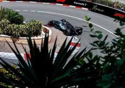 F1. La roulette di Monaco incorona Mercedes: Antonelli si prende la FP3 e lancia la sfida alla Ferrari. Problemi per Leclerc: ecco perché