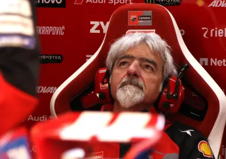 Dall'Igna sulla battaglia Márquez-Acosta: Ho stritolato una bottiglietta! [VIDEO]