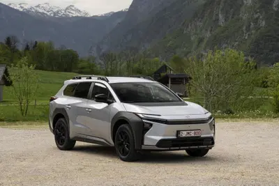 Toyota bZ4X Touring: &egrave; davvero questa la station wagon elettrica che pu&ograve; fare tutto?