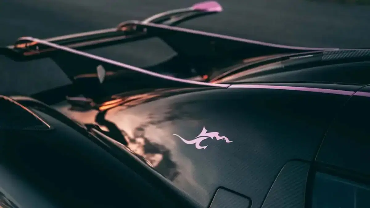 Koenigsegg One:1 “JC” all’asta: la Megacar da 1.360 CV torna protagonista tra record e collezionisti (5)