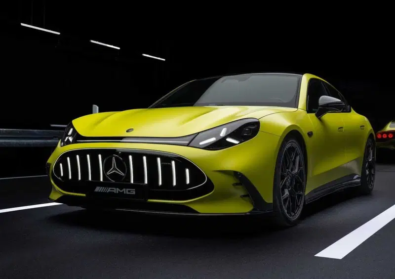 Mercedes-Benz AMG GT Coupé 4 (2026-->>) (3)