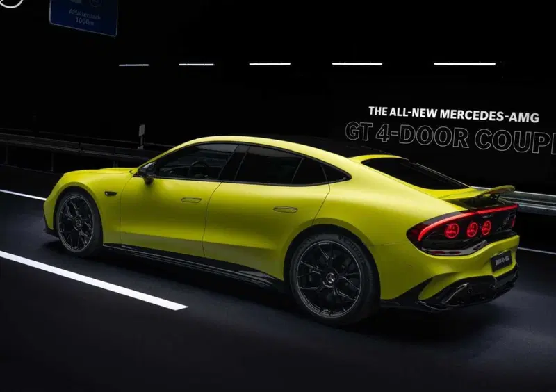 Mercedes-Benz AMG GT Coupé 4 (2026-->>) (7)