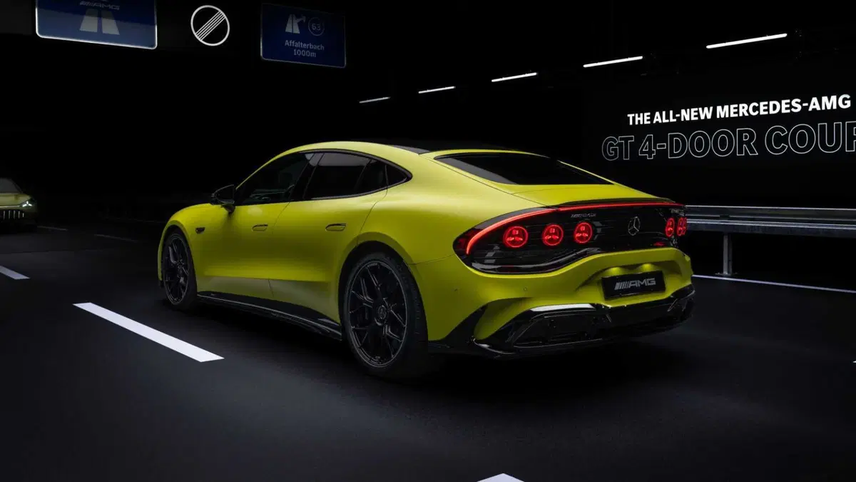 Mercedes-Benz AMG GT Coupé 4 (8)