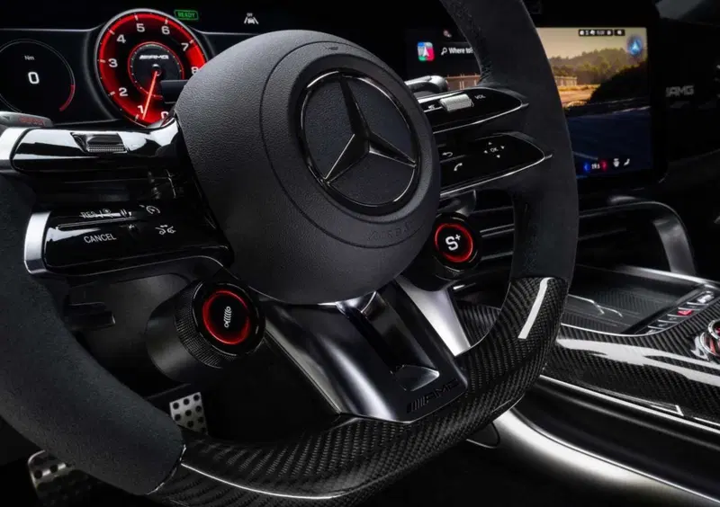 Mercedes-Benz AMG GT Coupé 4 (2026-->>) (14)