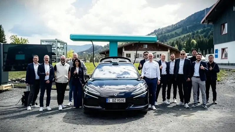 BYD porta in Europa la ricarica da 1.500 kW: inaugurata in Germania la prima stazione Flash Charging