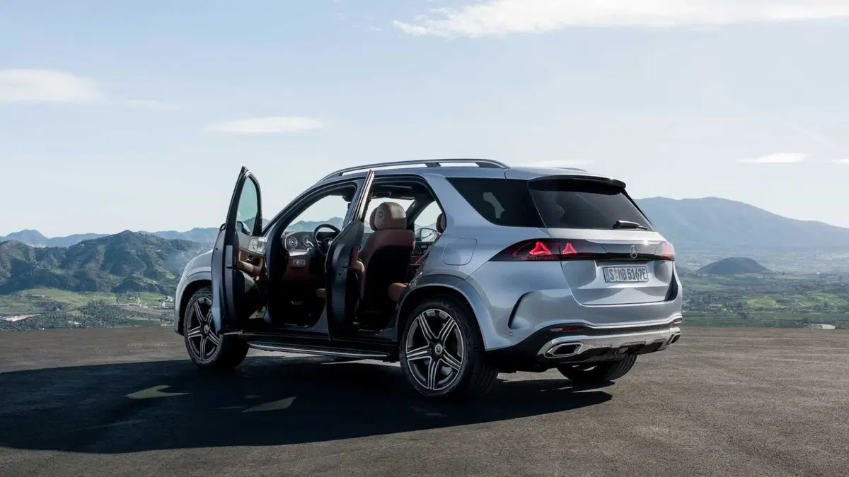 Mercedes-Benz GLE SUV (2018-->>) (5)